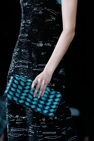 Look 69